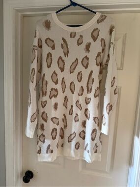 Pink Lily Leopard Crewneck Sweater dress